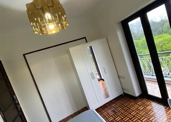 Private Arroios Near Metro And Access Homestay