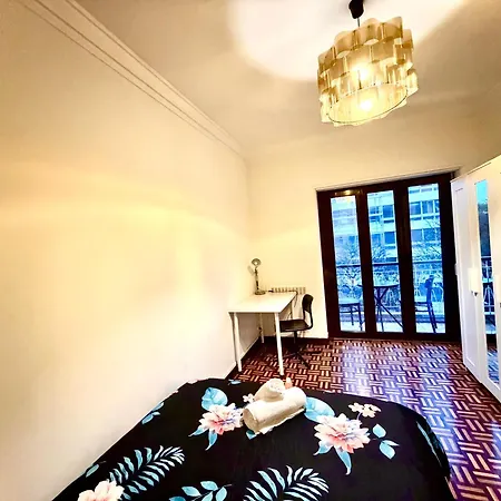 Quarto em Acomodações Particulares Private Arroios Near Metro And Access *