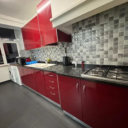 Quarto em Acomodações Particulares Private Arroios Near Metro And Access *