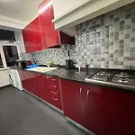 Homestay Central Lisbon Premium Balcony Room City View *